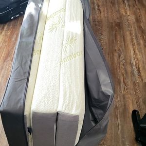 Queen Folding Mattress, Inofia 4-Inch Tri-fold Mattress with Memory Foam